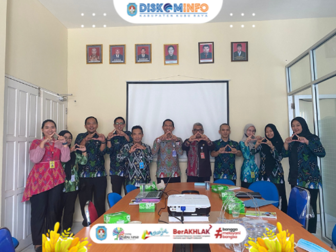 Rapat Persiapan Bimtek dan Launching Aplikasi SRIKANDI di Ruang Rapat Diperpusip
