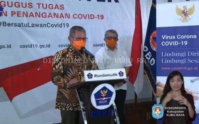 Jubir Achmad Yurianto: Mulai Hari Ini Wajib Masker Saat di Luar