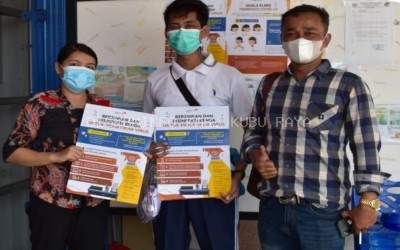 Pemerintah Kabupaten Kubu Raya Melalui Diskominfo dan Dinkes Kabupaten Kubu Raya Kembali Lakukan Penyuluhan Keliling Di Sepanjang Jalan Sungai Raya Dalam